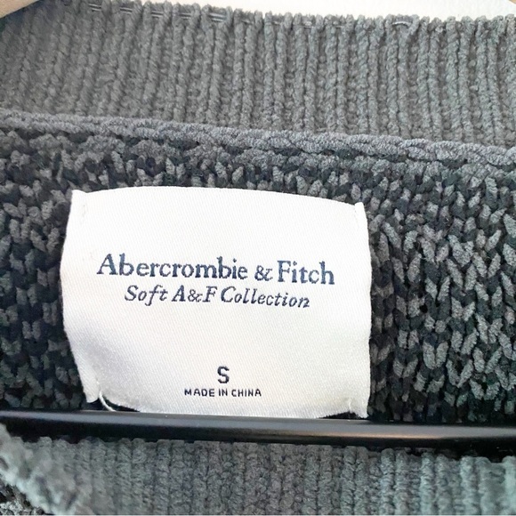 ABERCROMBIE & Fitch Cozy AF Leopard Print High Neck Pullover Sweater - Picture 6 of 8